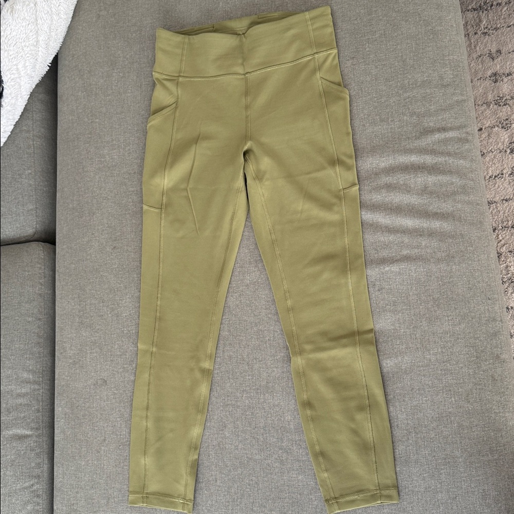 lululemon Invigorate Tight Size 6
